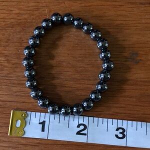 3/$25 NWT Hematite Bead Bracelet